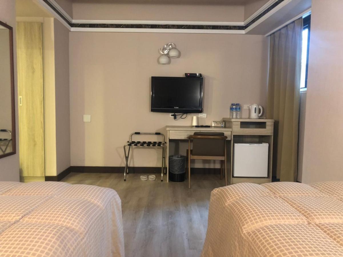 Doitsu Hotel Tajpej Zewnętrze zdjęcie