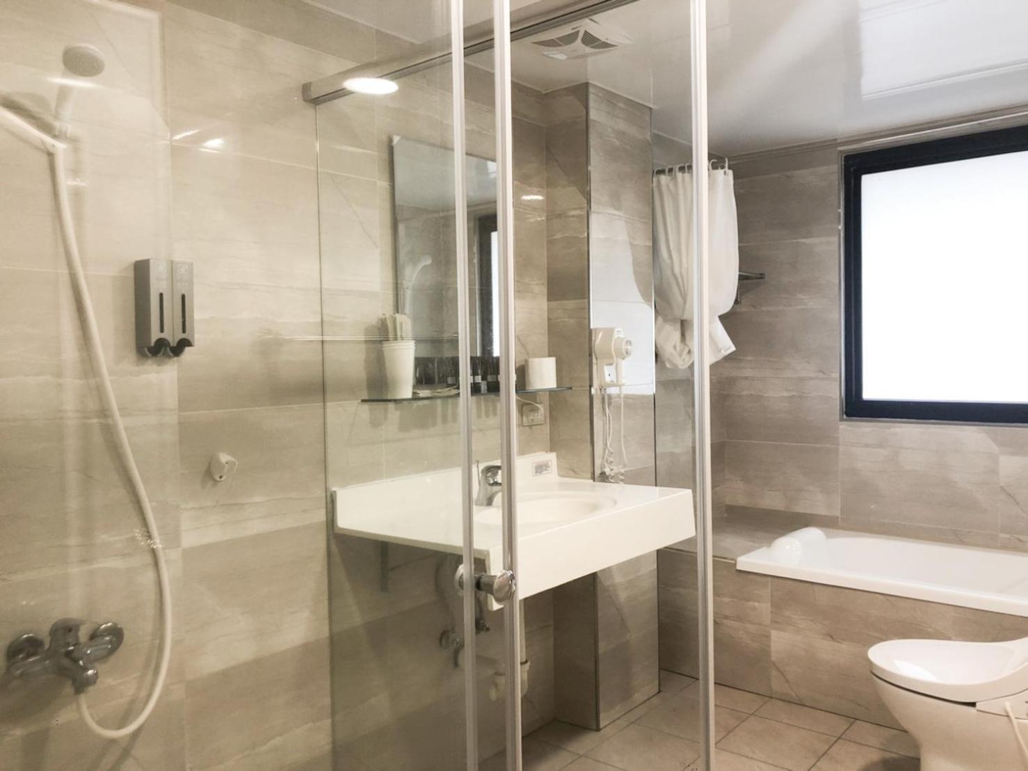 Doitsu Hotel Tajpej Zewnętrze zdjęcie